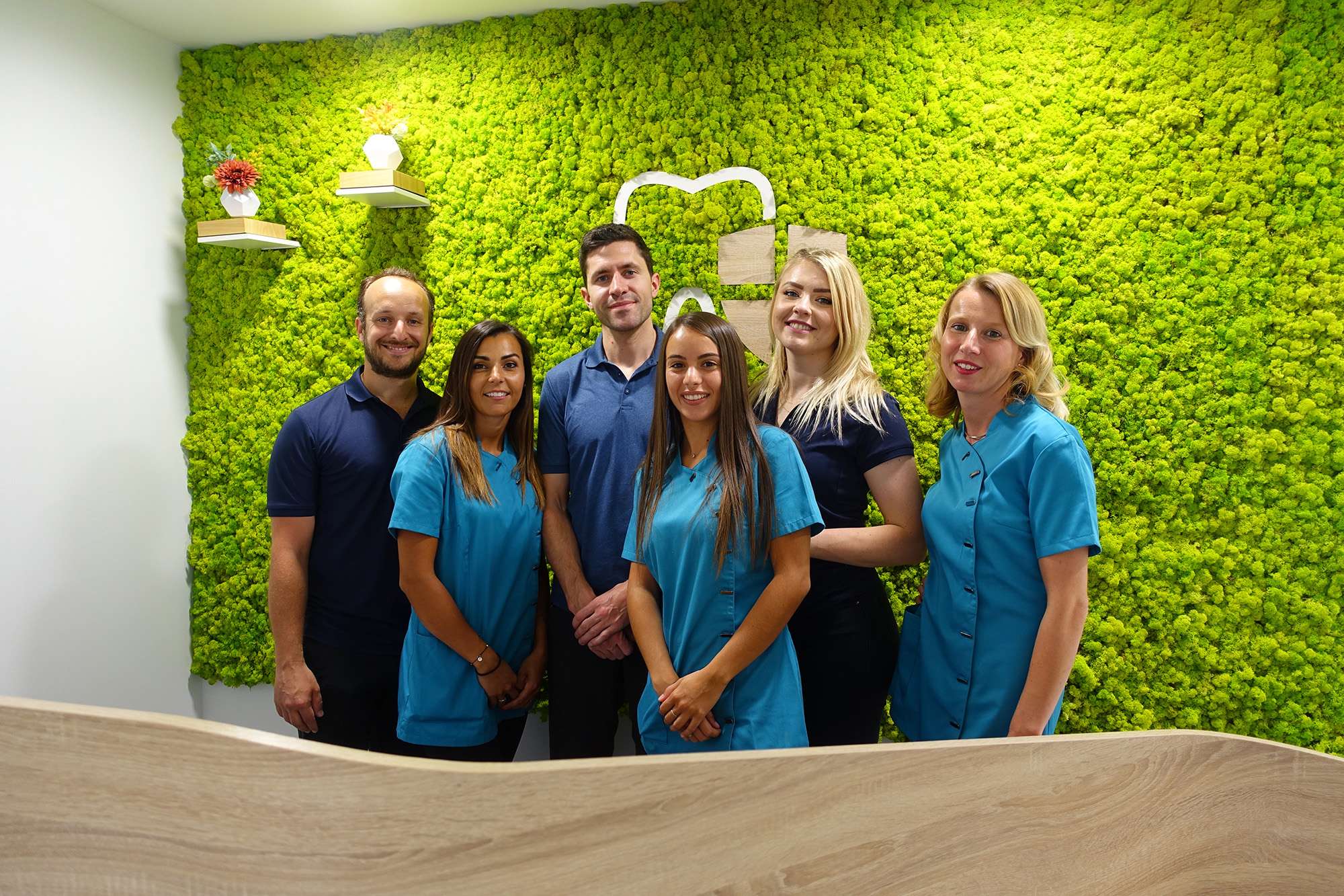 Equipe-cabinet-dentiste-barberaz-1