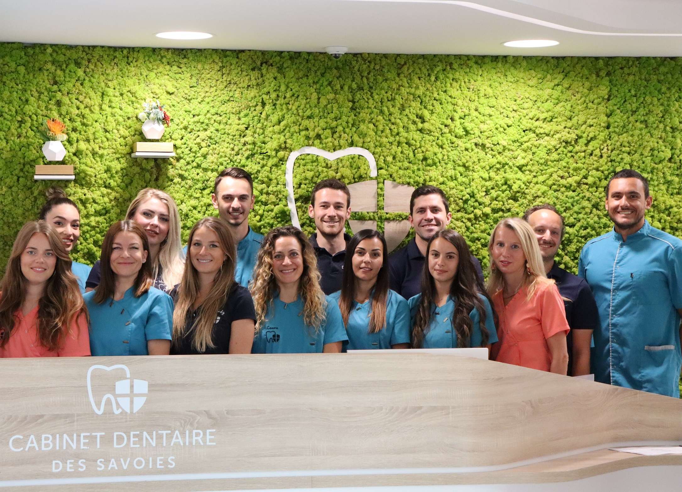 equipe-cabinet-dentiste-chambery.jpg